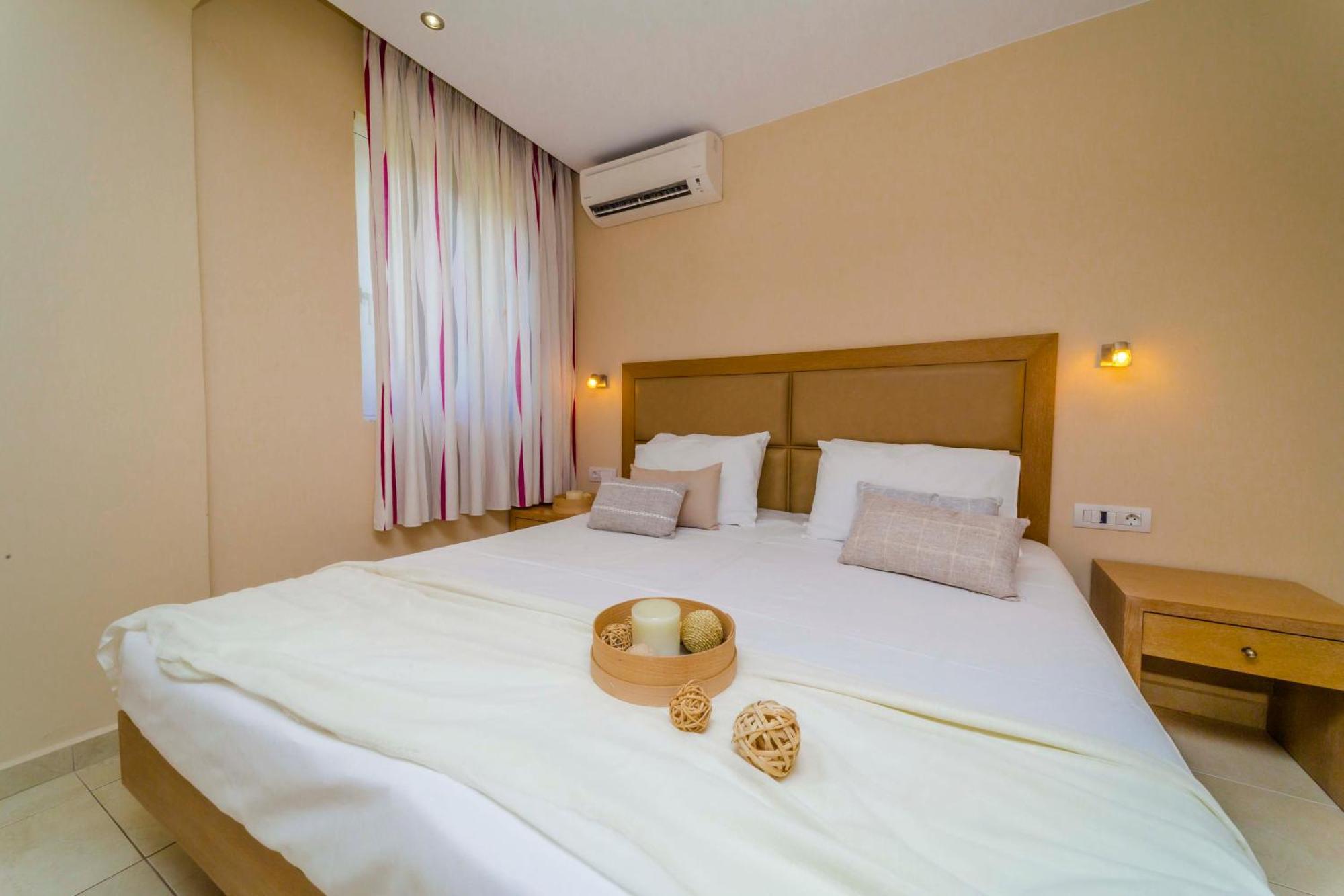 Amaryllis Front Beach Hotel لاردوس المظهر الخارجي الصورة