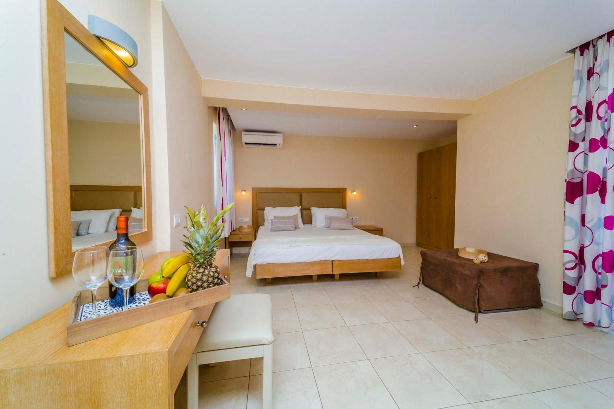 Amaryllis Front Beach Hotel لاردوس المظهر الخارجي الصورة