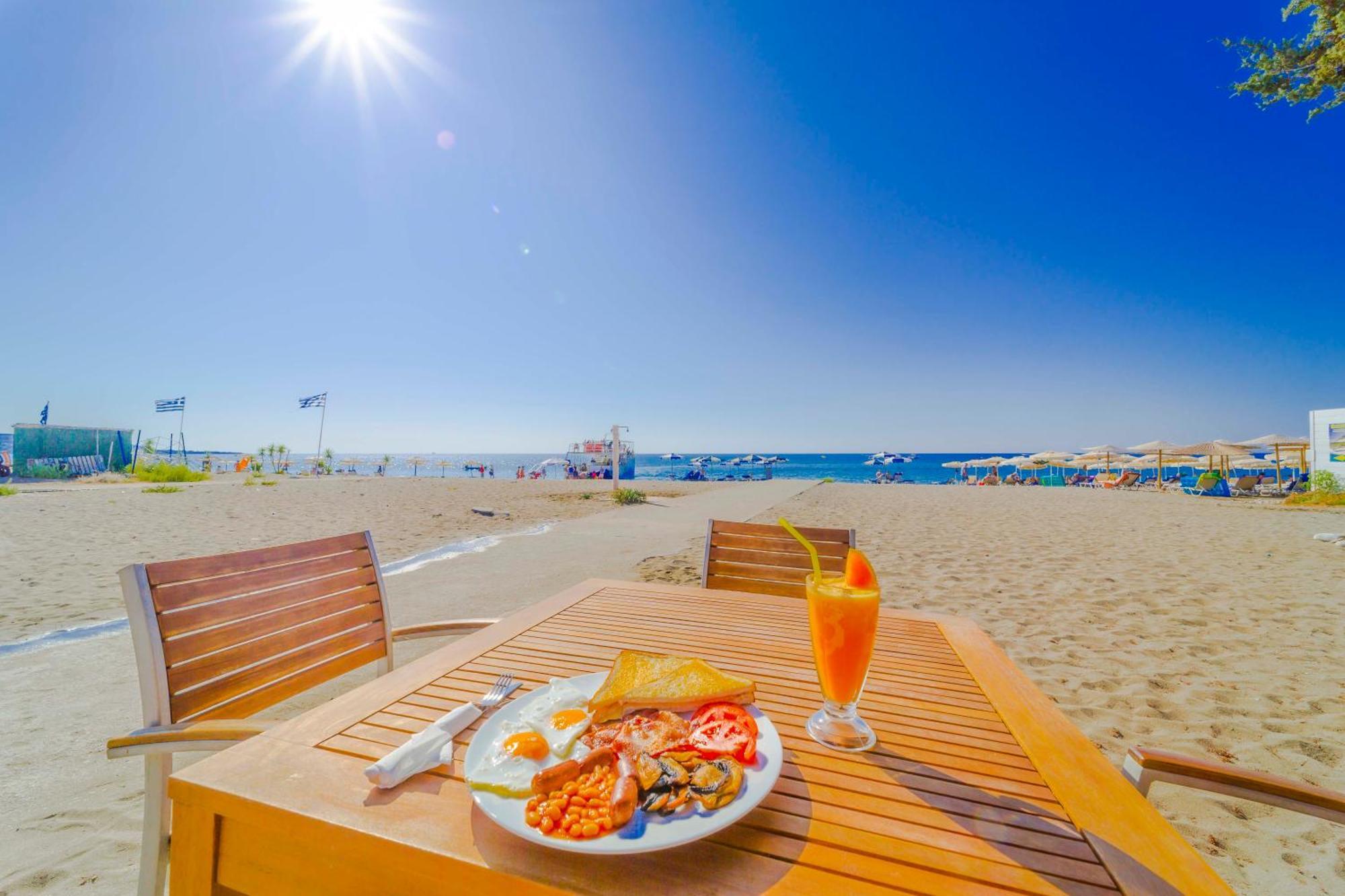 Amaryllis Front Beach Hotel لاردوس المظهر الخارجي الصورة